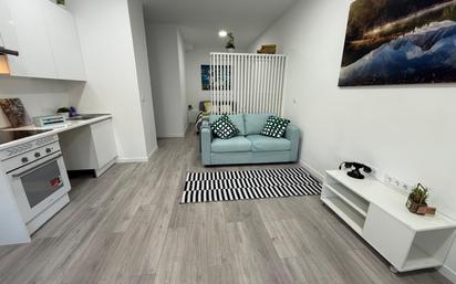 Sala d'estar de Apartament en venda en San Fernando de Henares amb Aire condicionat, Calefacció i Forn