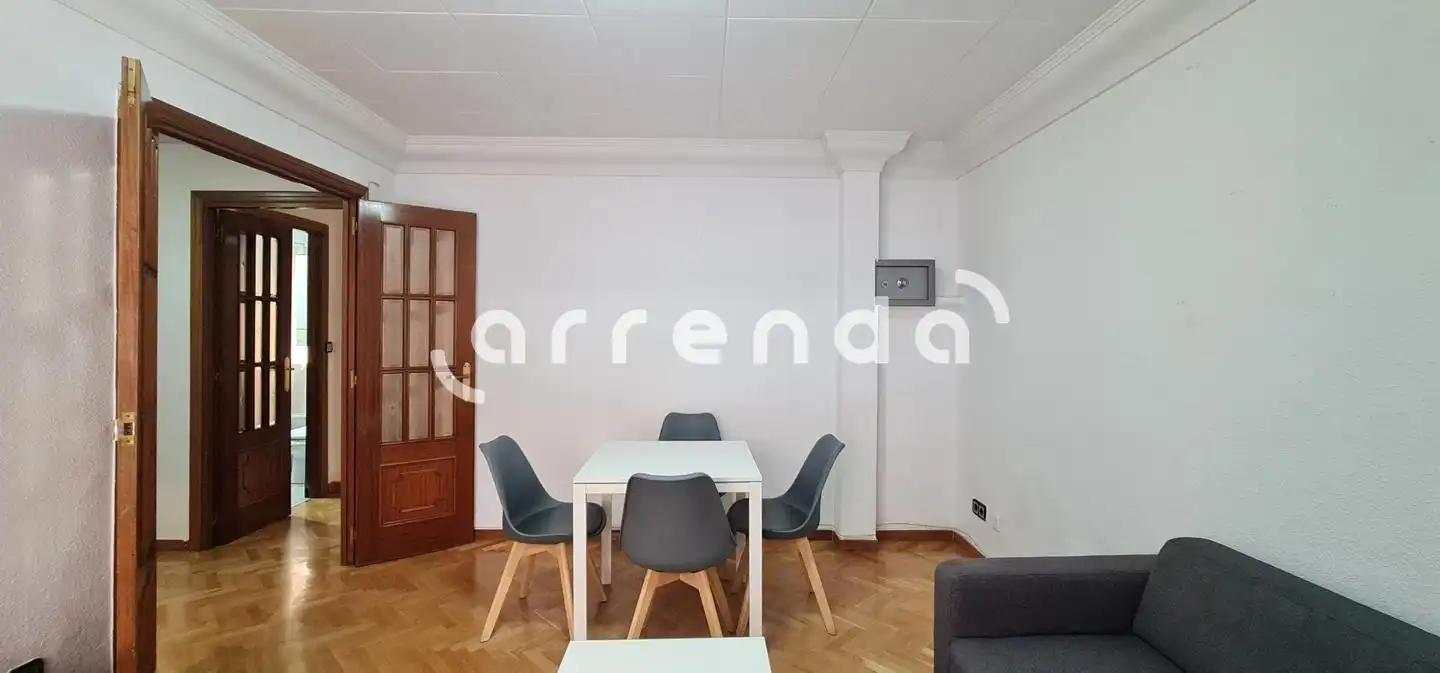 Bedroom of Flat for rent in Madrid  with Heating and Parquet flooring