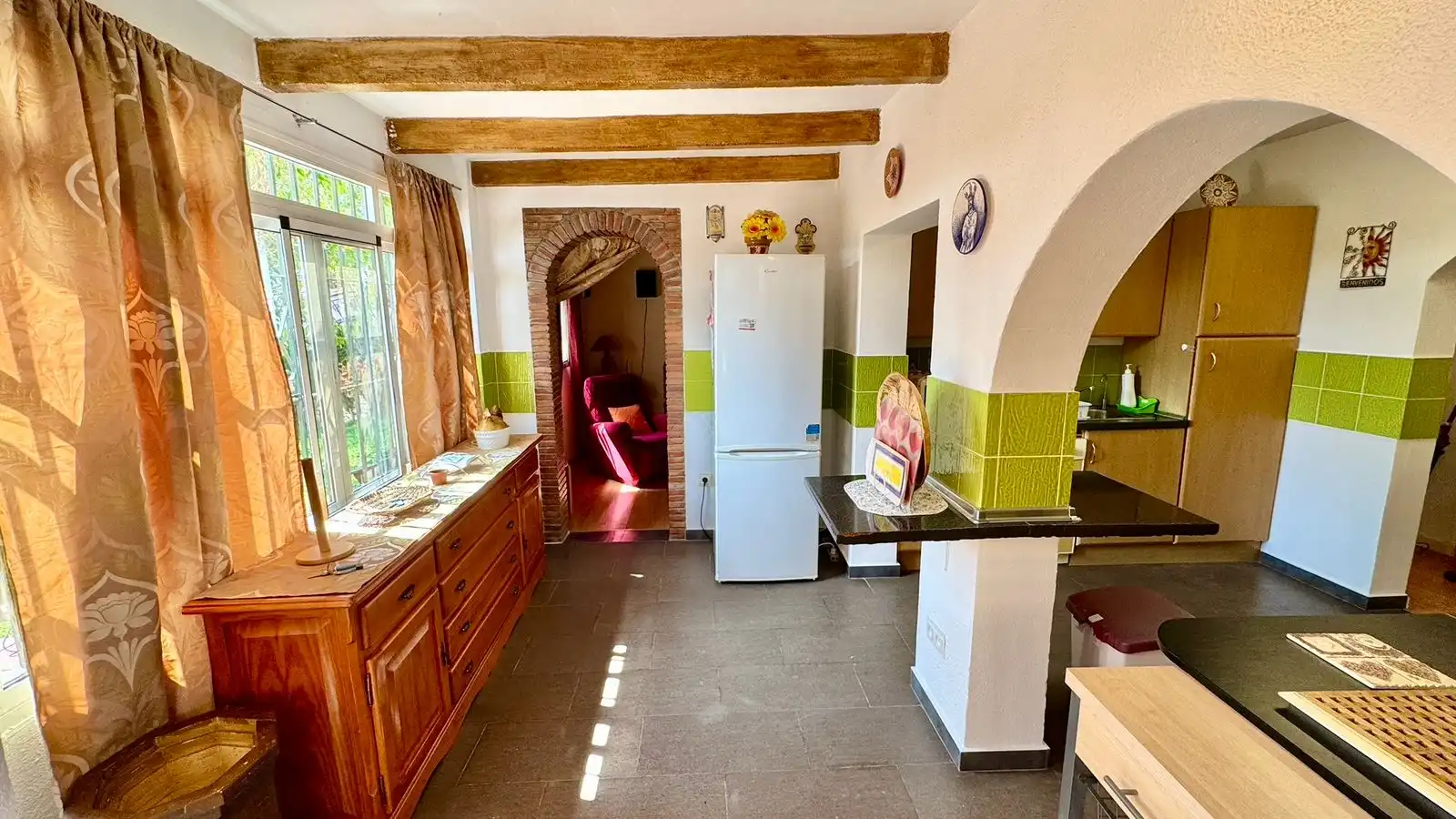 Cuina de Finca rústica en venda en Cártama amb Aire condicionat, Jardí privat i Terrassa
