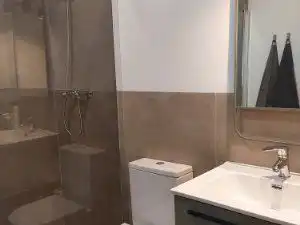 Bathroom of Flat for rent in Almería  with Air Conditioner, Heating and Terrace