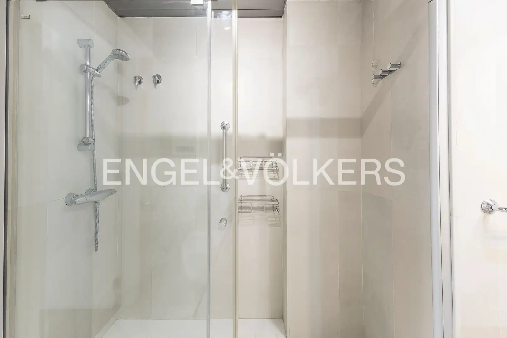 Piso con terraza en venta en Eixample, imagen 19