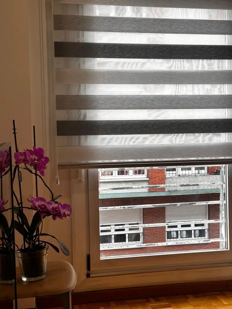 Terraza de Piso en venta en Oviedo  con Calefacción, Parquet y Trastero