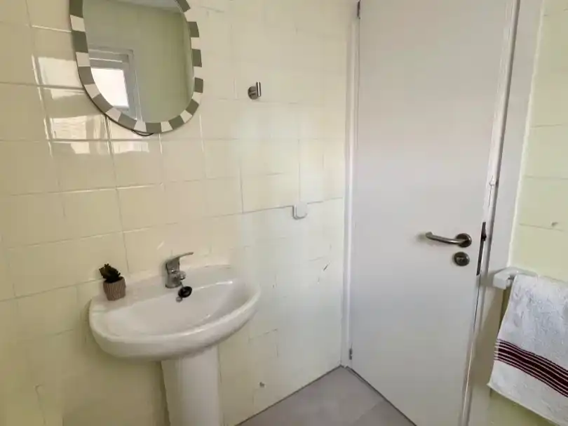 Bathroom of Flat for rent in Haro