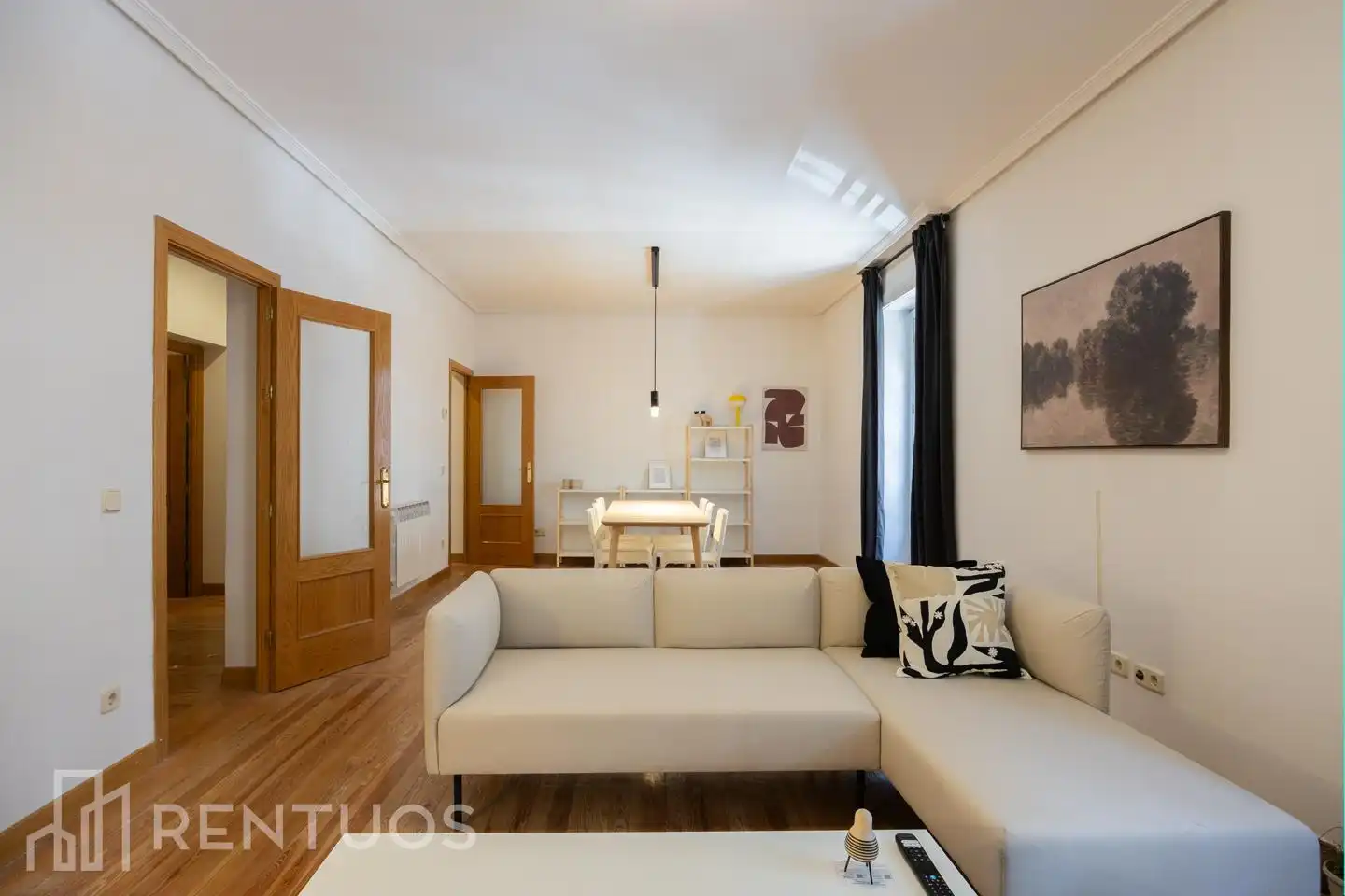 Wohnzimmer von Wohnung zur Miete in Madrid mit Heizung, Parkett und Möbliert
