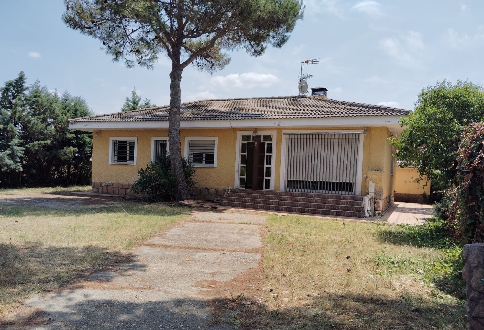 Außenansicht von Haus oder Chalet zum verkauf in Fuente El Saz de Jarama mit Heizung, Privatgarten und Abstellraum