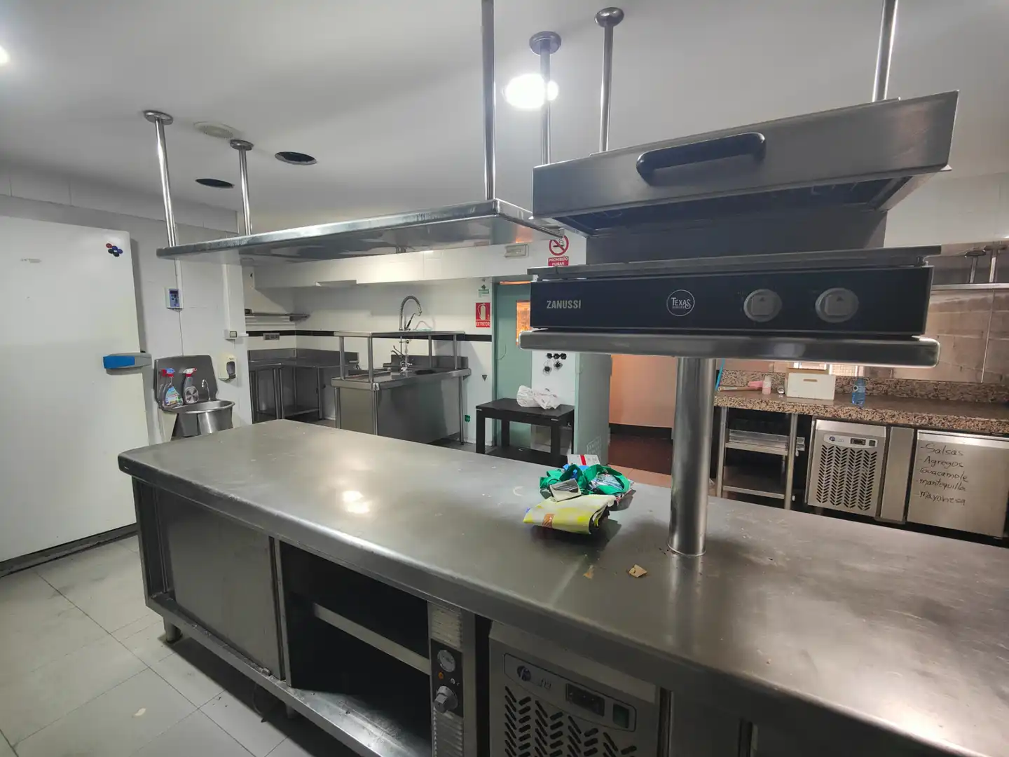 Kitchen of Commercial properties for rent in Vigo   with Air Conditioner