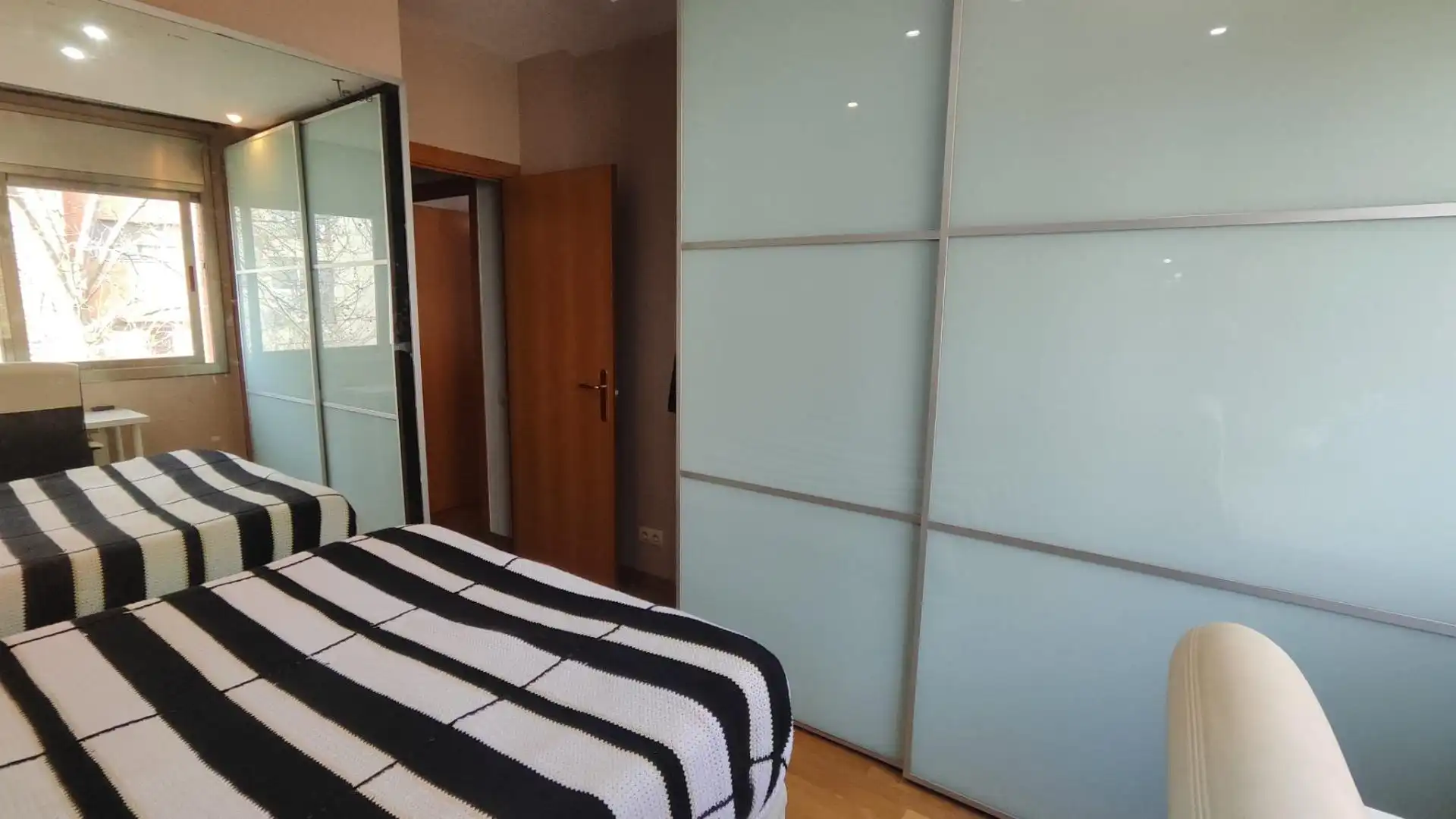 Schlafzimmer von Wohnung zum Verkauf in Sabadell mit Heizung und Abstellraum
