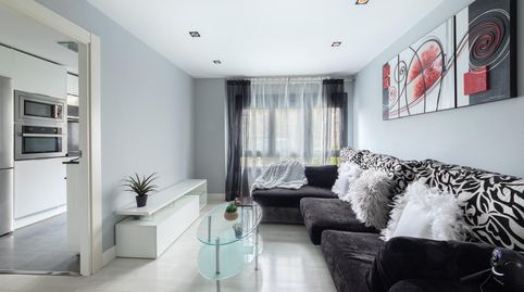Foto 2 de Piso en venta en Zizeruena Kalea, Otxarkoaga, Bilbao