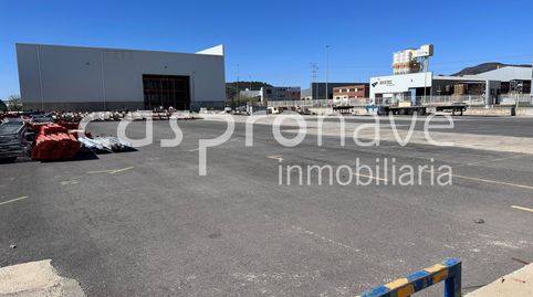 Foto 3 von Fabrikhallen zur Miete in Plaça la Mesquita, La Vall d'Uixó, Castellón