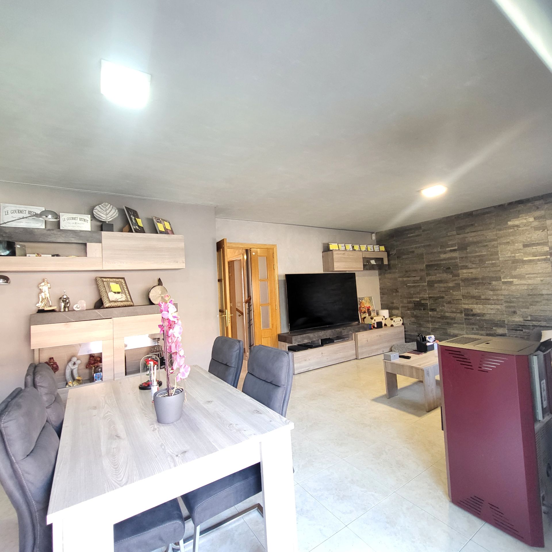 Sala d'estar de Casa o xalet en venda en Seseña amb Aire condicionat, Terrassa i Traster