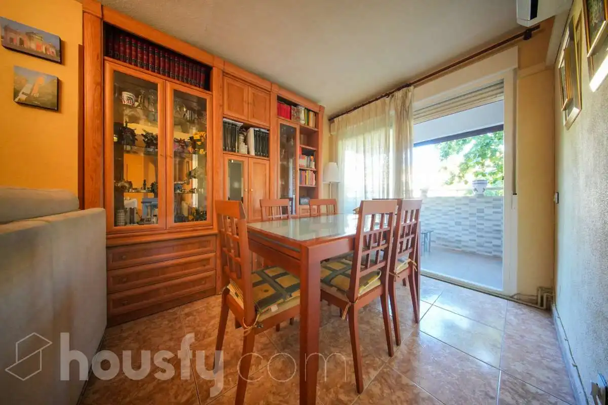 Flat with lift for sale in Calle San Robustiano ., imagen 2