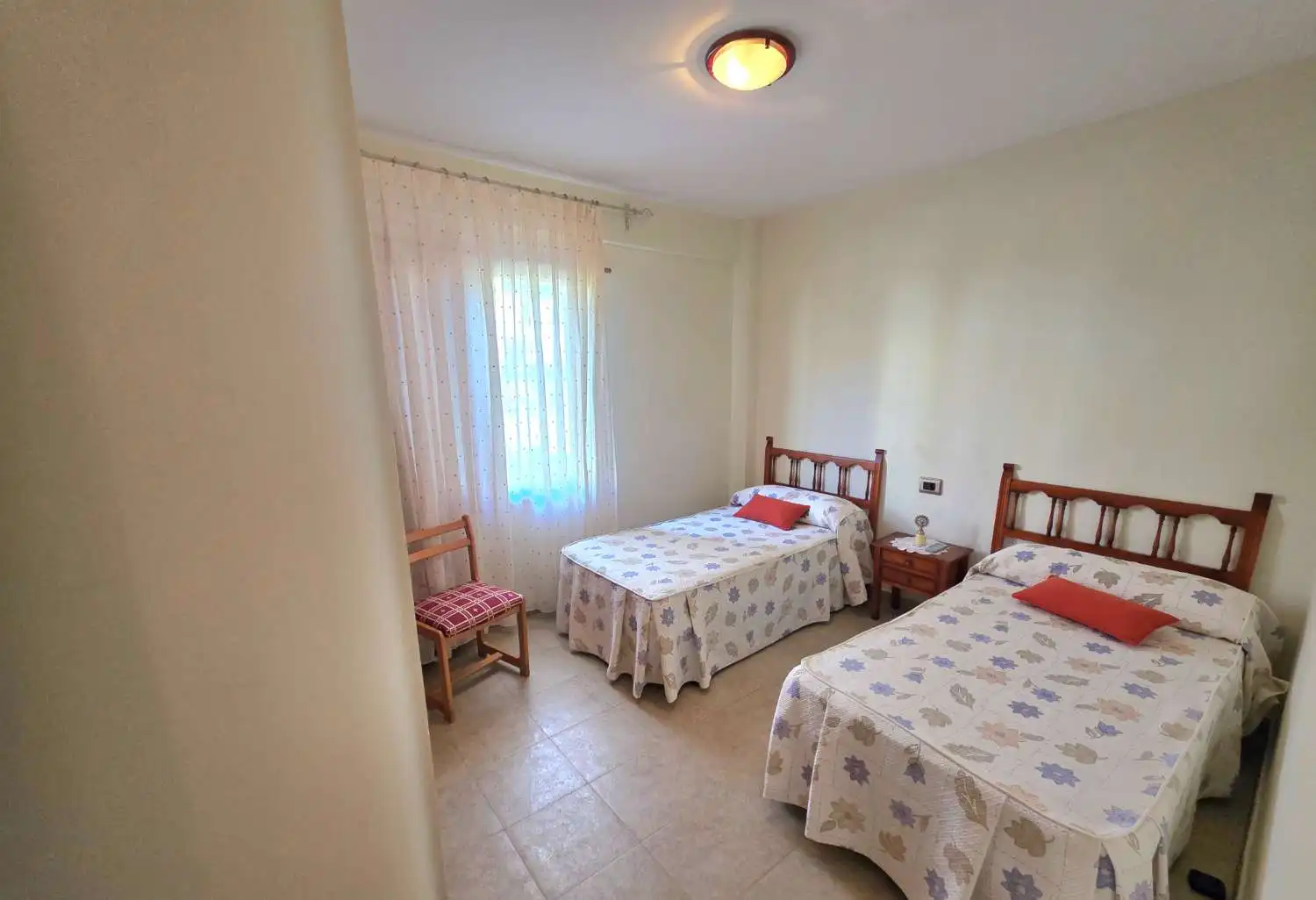 Dormitori de Casa o xalet en venda en Oropesa del Mar / Orpesa amb Aire condicionat, Calefacció i Terrassa