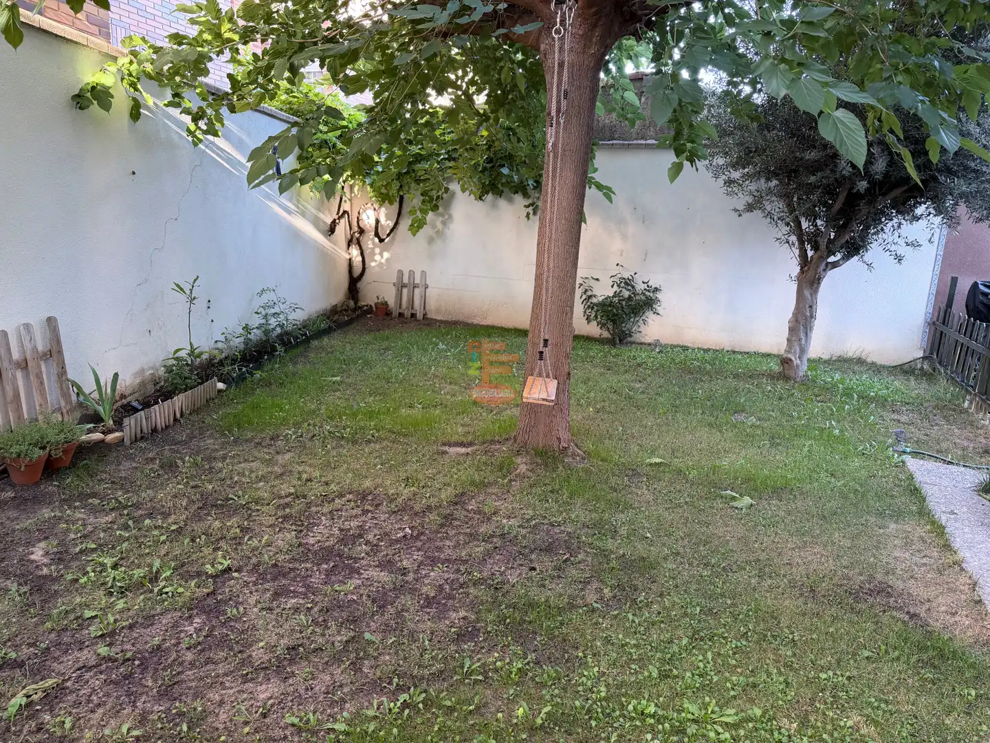 Houses for sale in Zaragoza  with Air Conditioner, Heating and Private garden