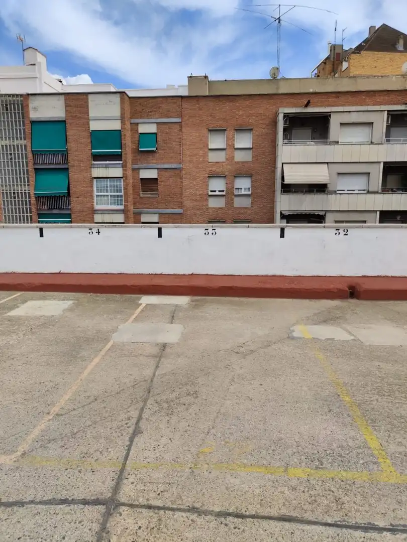 Parking for sale in Centre Històric, imagen 2