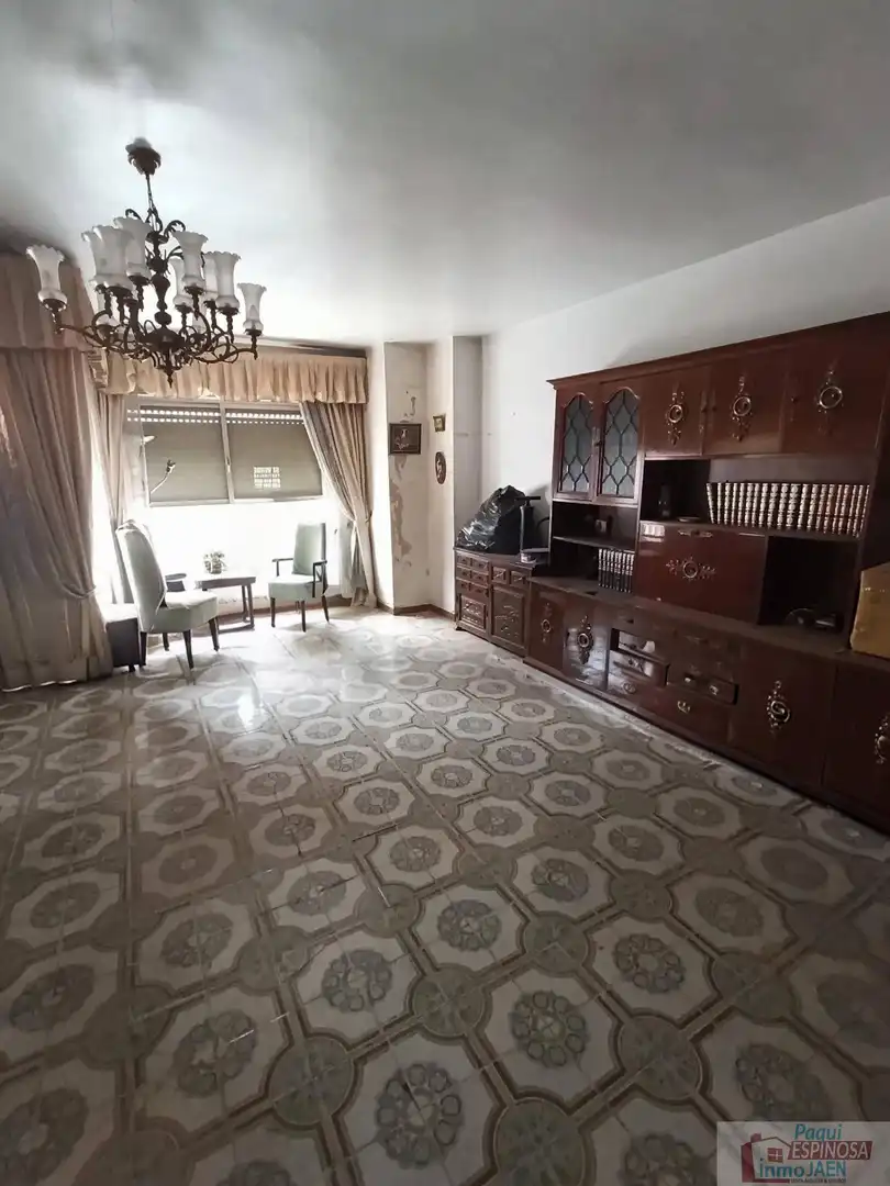 Appartamento con terrazza in vendita a Torredonjimeno, imagen 2