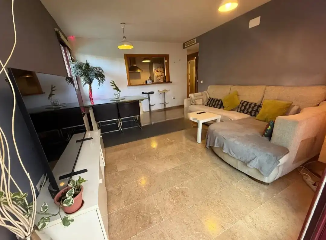 Sala de estar de Planta baja en venta en Torremolinos con Terraza y Piscina