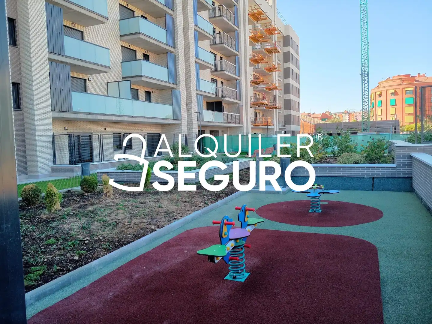 Flat for rent in de Vicente Ferrer , Ciudad de la Comunicación - Arco Ladrillo