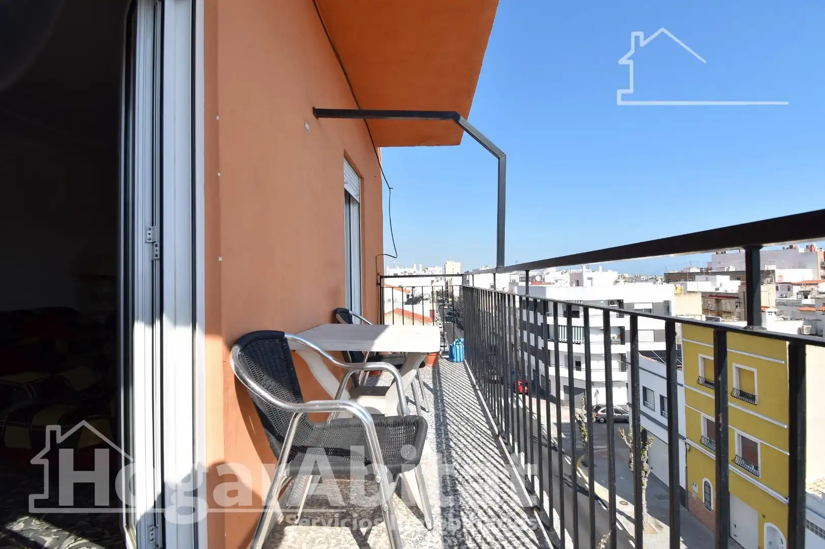 Terraza de Ático en venta en Oliva con Terraza y Amueblado