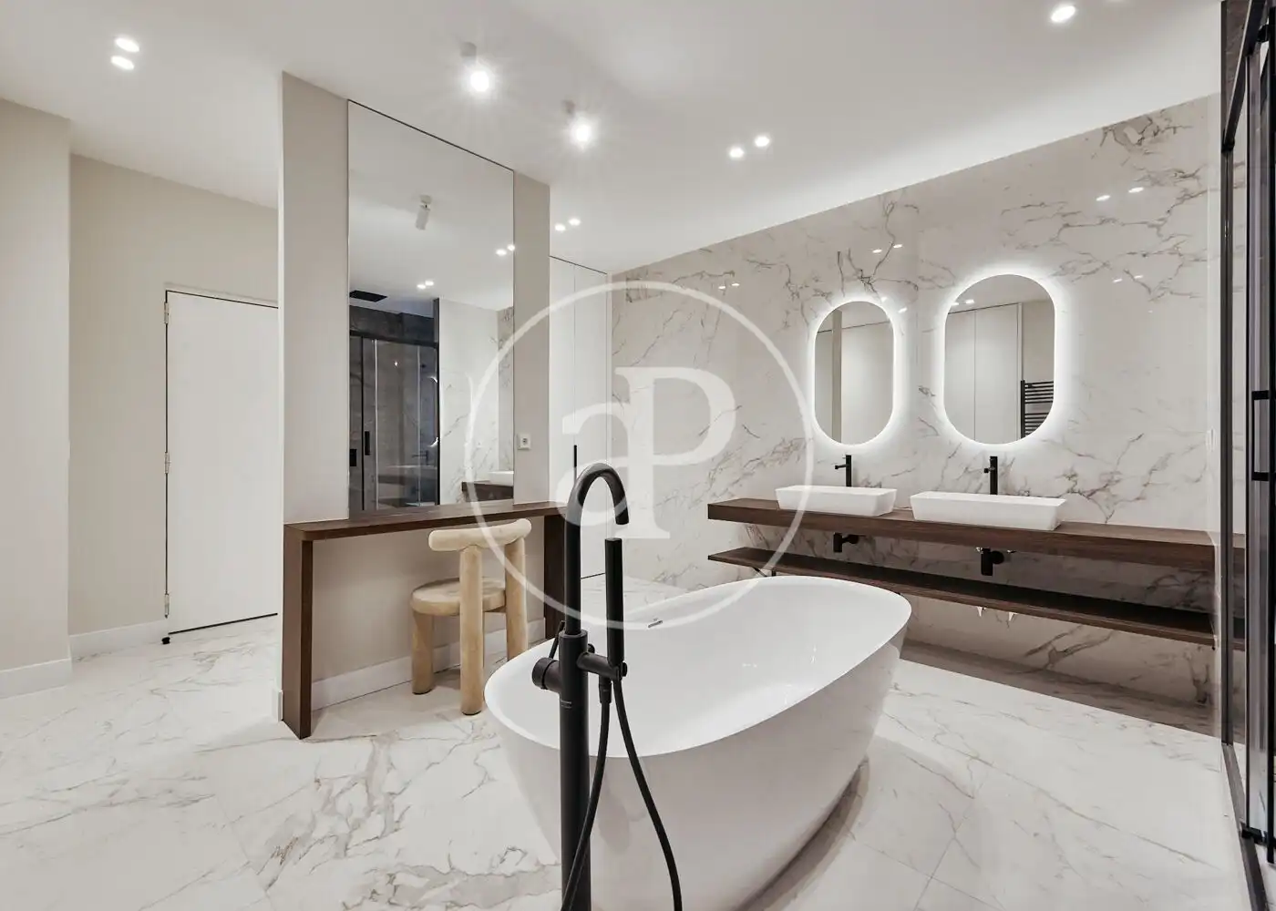 Baño de Piso en venta en Madrid con Aire acondicionado, Calefacción y Amueblado