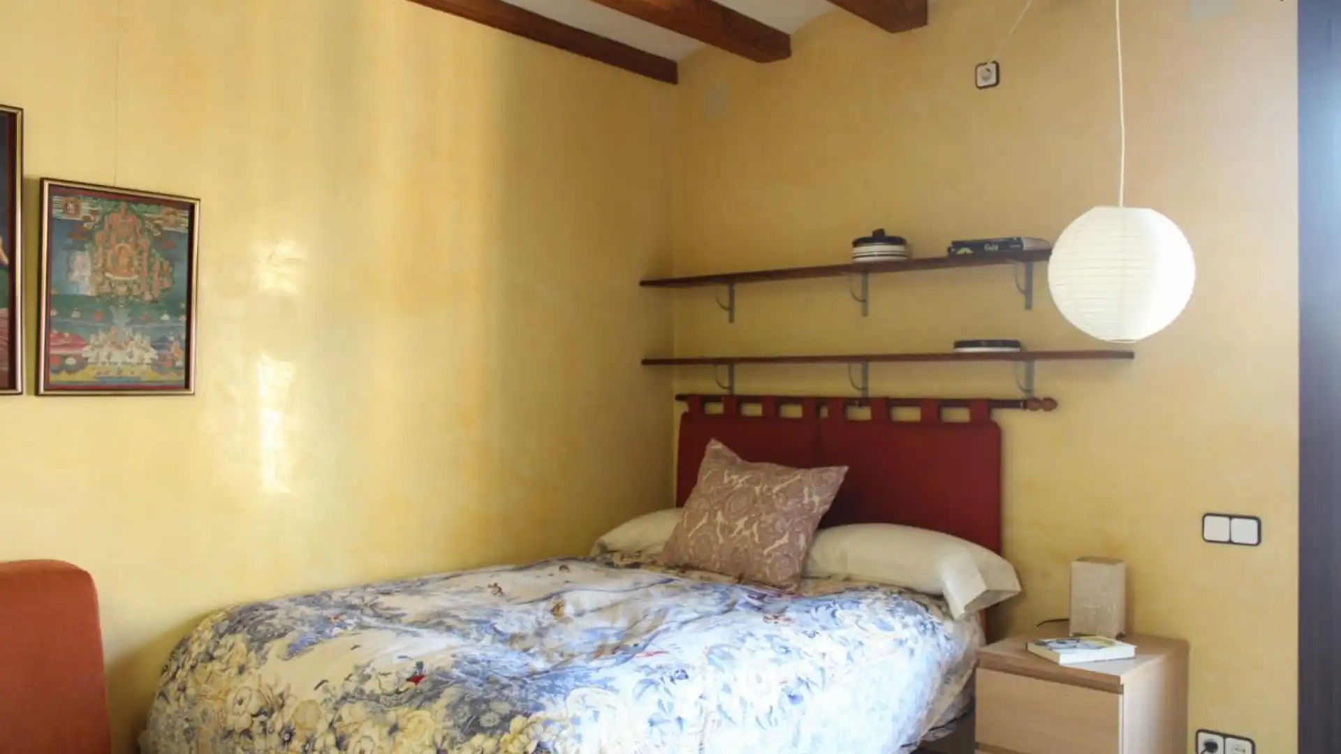 Estudio de alquiler en El Raval