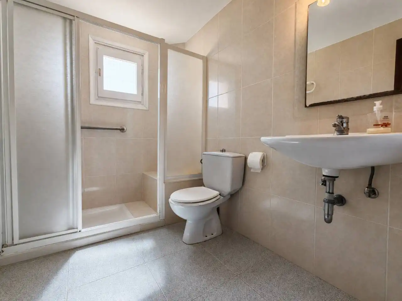 Baño de Piso en venta en Pals con Terraza, Trastero y Balcón