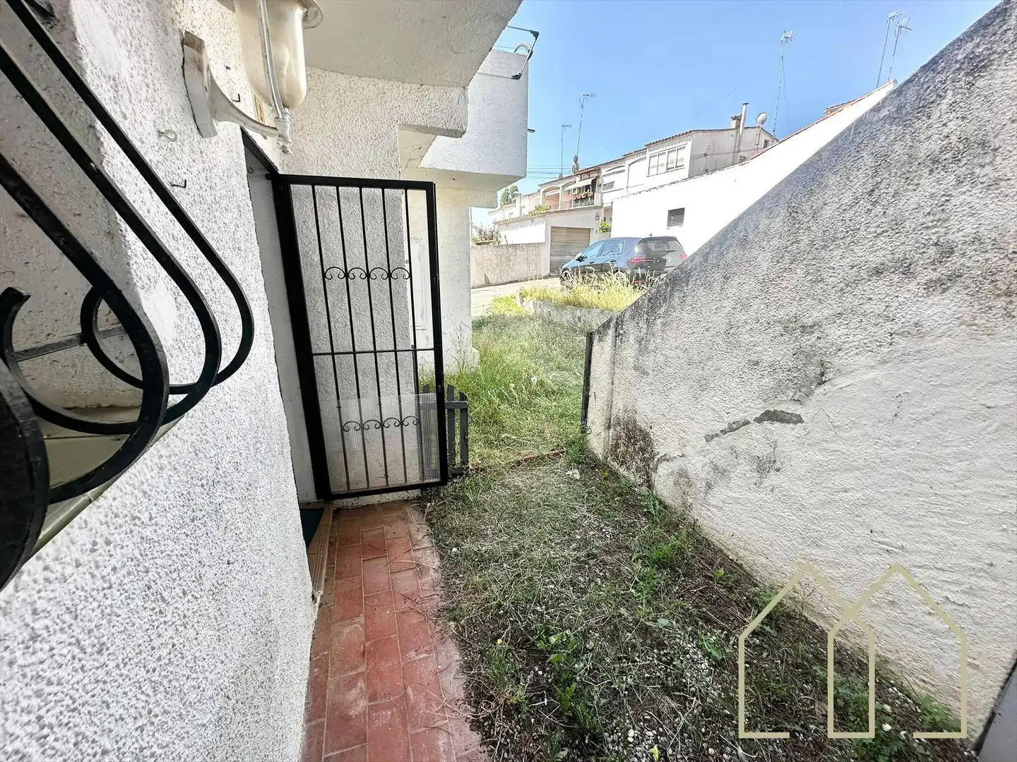 Vista exterior de Apartamento en venta en L'Escala con Jardín privado y Terraza
