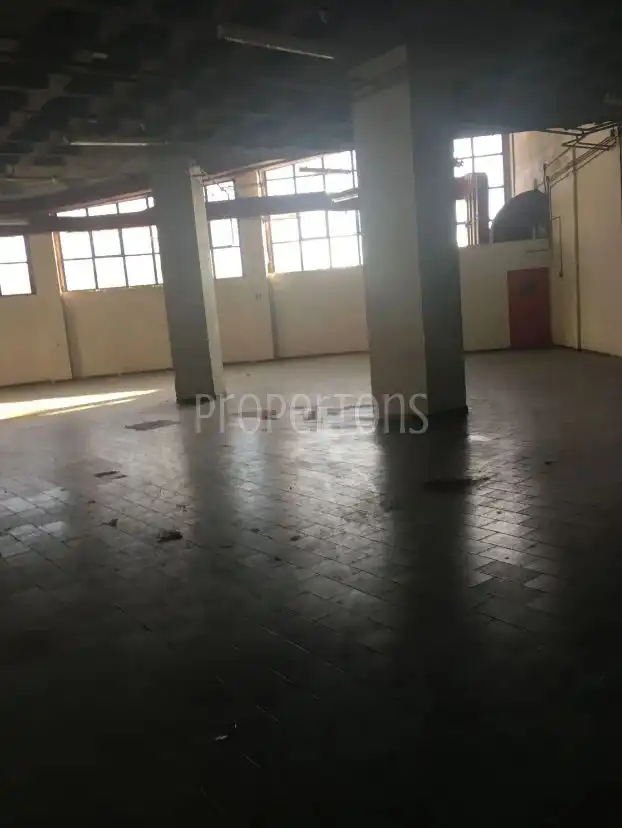 Nave industrial en venta en Valdefuentes, imagen 5