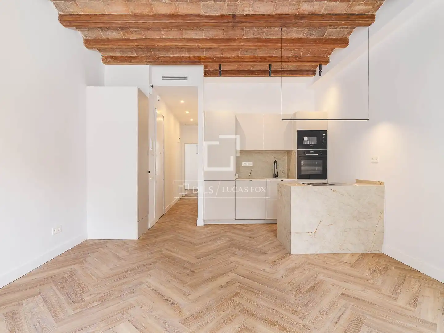 Cuina de Pis en venda en Barcelona amb Aire condicionat, Calefacció i Parquet