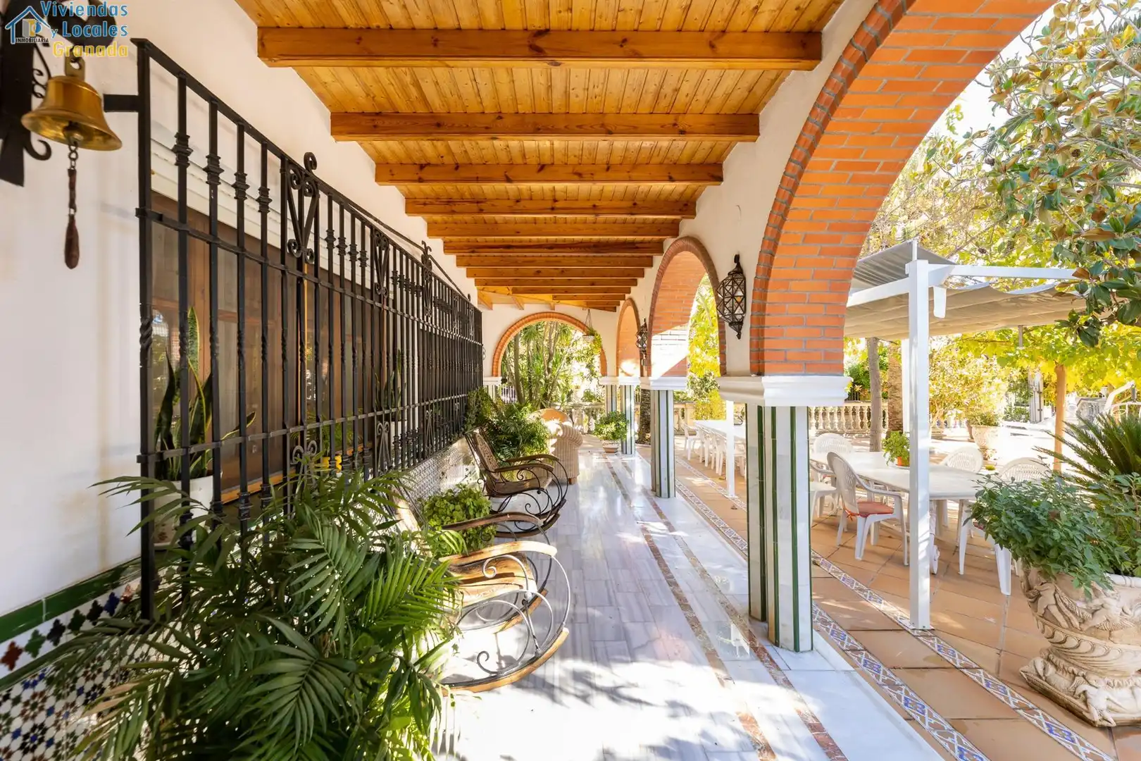 Terraza de Casa o chalet en venta en Granada con Aire acondicionado, Jardín privado y Trastero