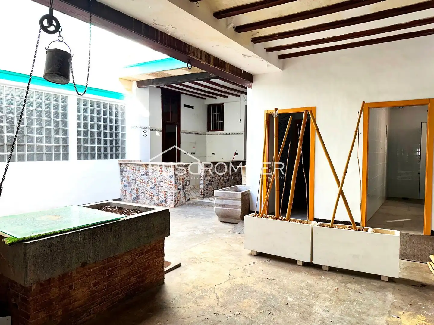 Local de alquiler en Sant Miquel, 24, Centro