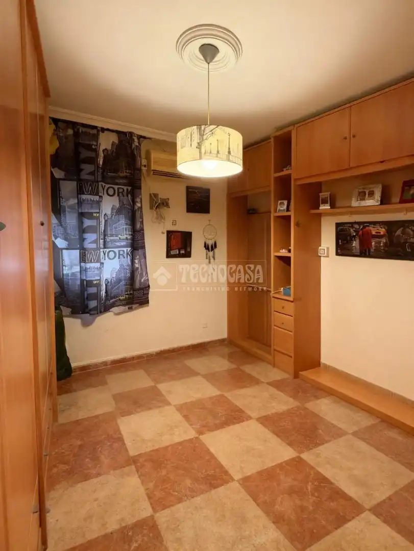 Habitación de Piso en venta en Montequinto con Balcón