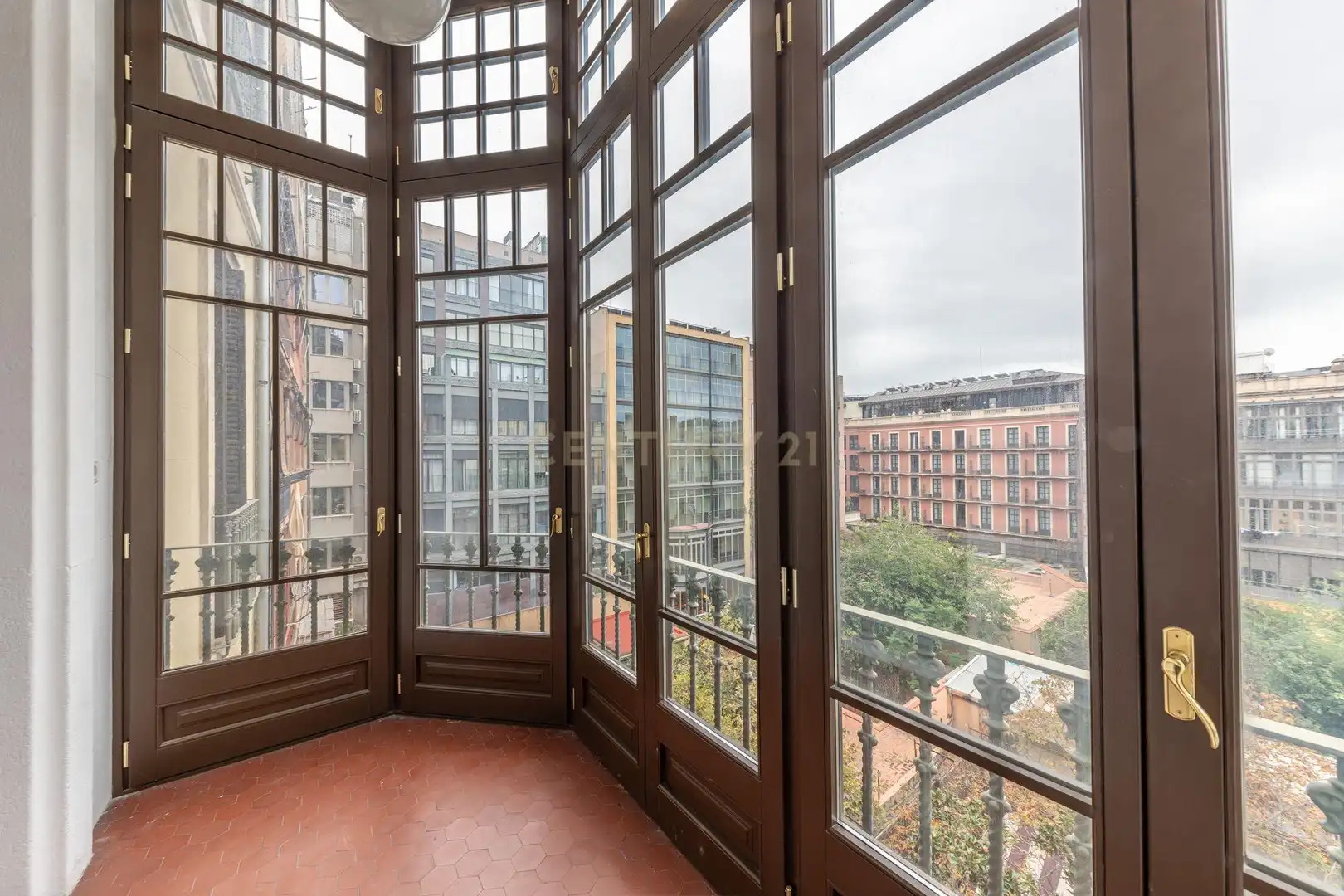 Habitación de Local de alquiler en Barcelona