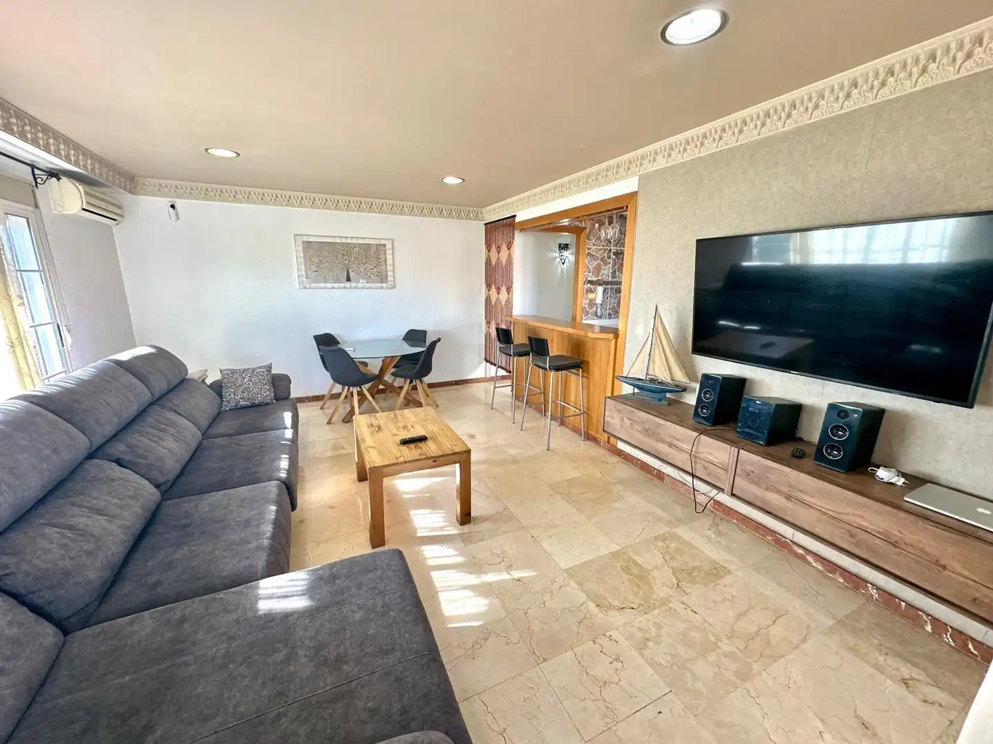 Living room of Attic for sale in Elche / Elx  with Terrace, Furnished and Balcony