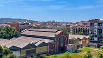 Exterior view of Flat for sale in  Barcelona Capital  with Air Conditioner, Heating and Terrace