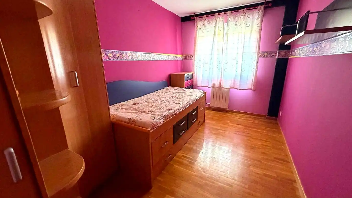 Bedroom of Flat for sale in Fuenmayor, La Rioja