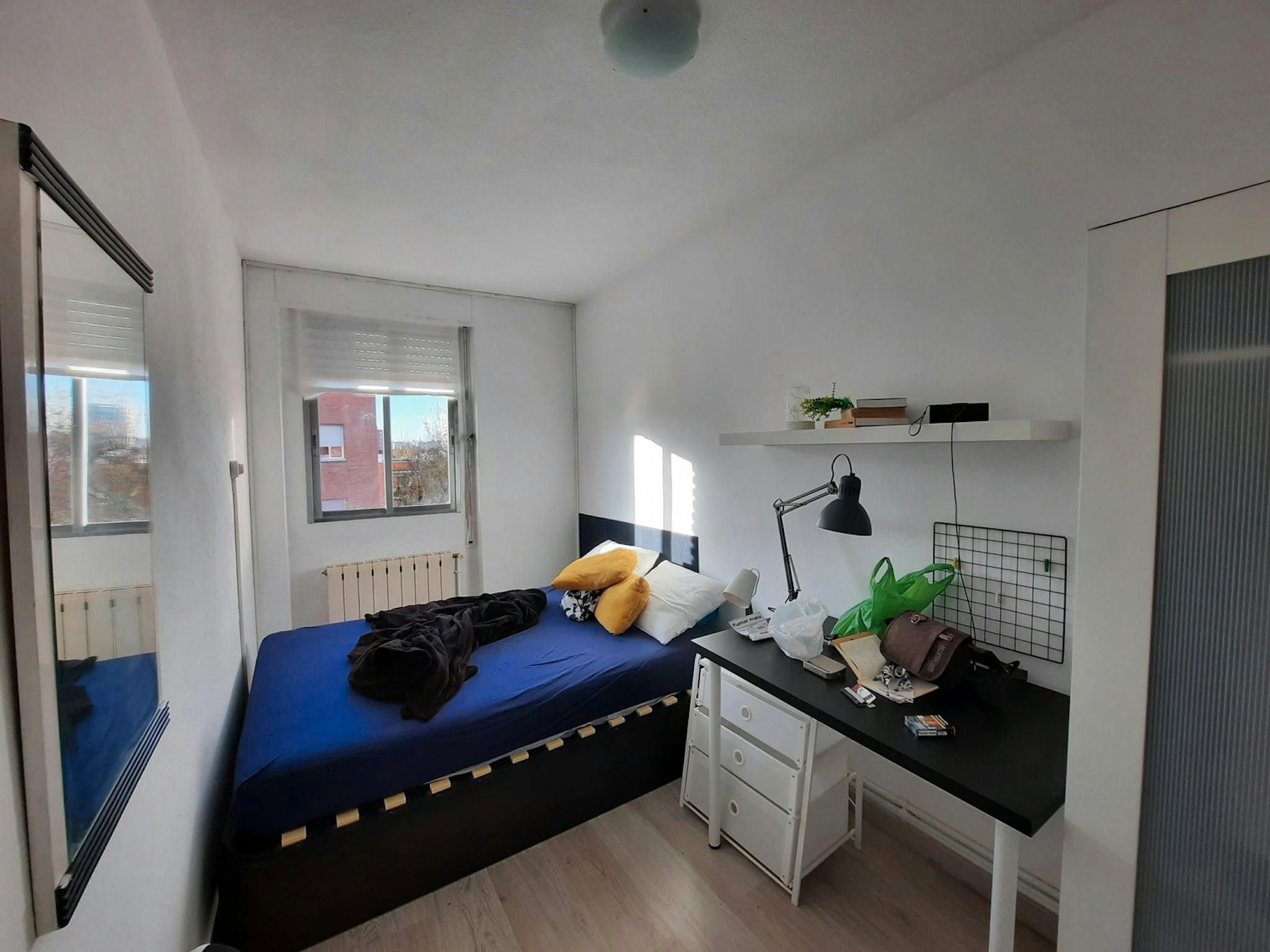 Flat to share in N/A, Orcasur - 12 de Octubre