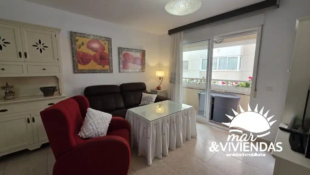 Wohnzimmer von Wohnungen zum Verkauf in Garrucha mit Klimaanlage, Heizung und Terrasse