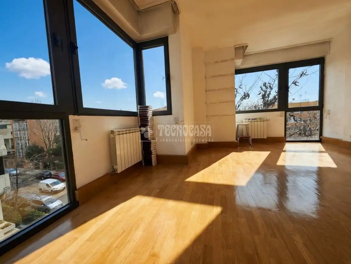 Piso en venta en Madrid con Aire acondicionado, Calefacción y Parquet