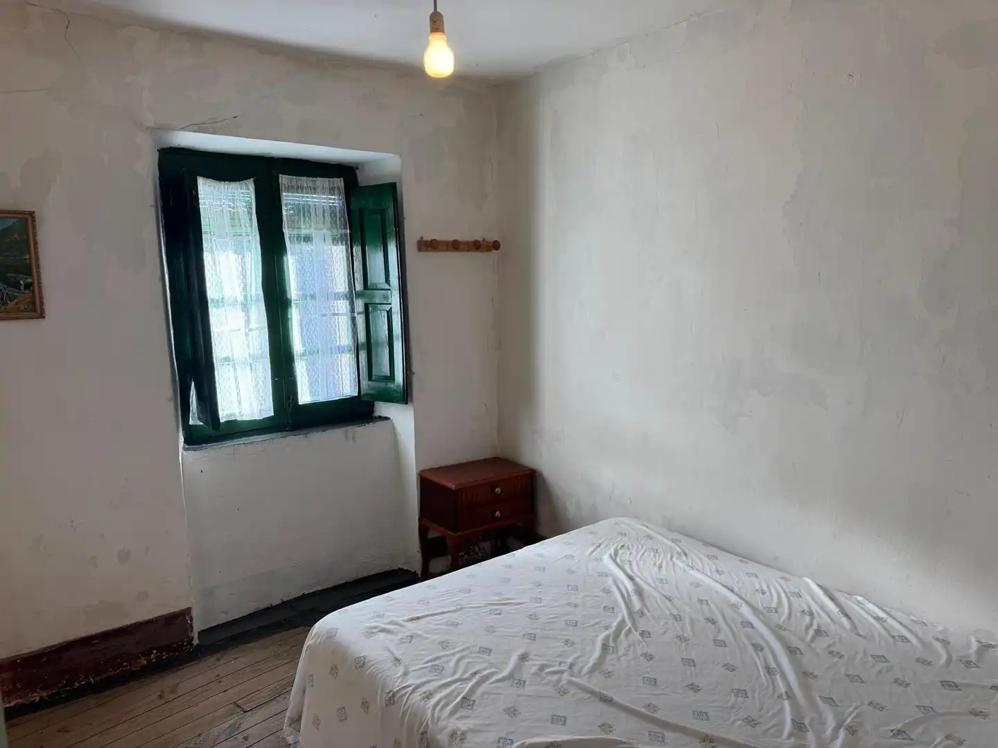 Habitación de Finca rústica en venta en Palacios de Sanabria con Jardín privado, Amueblado y Balcón