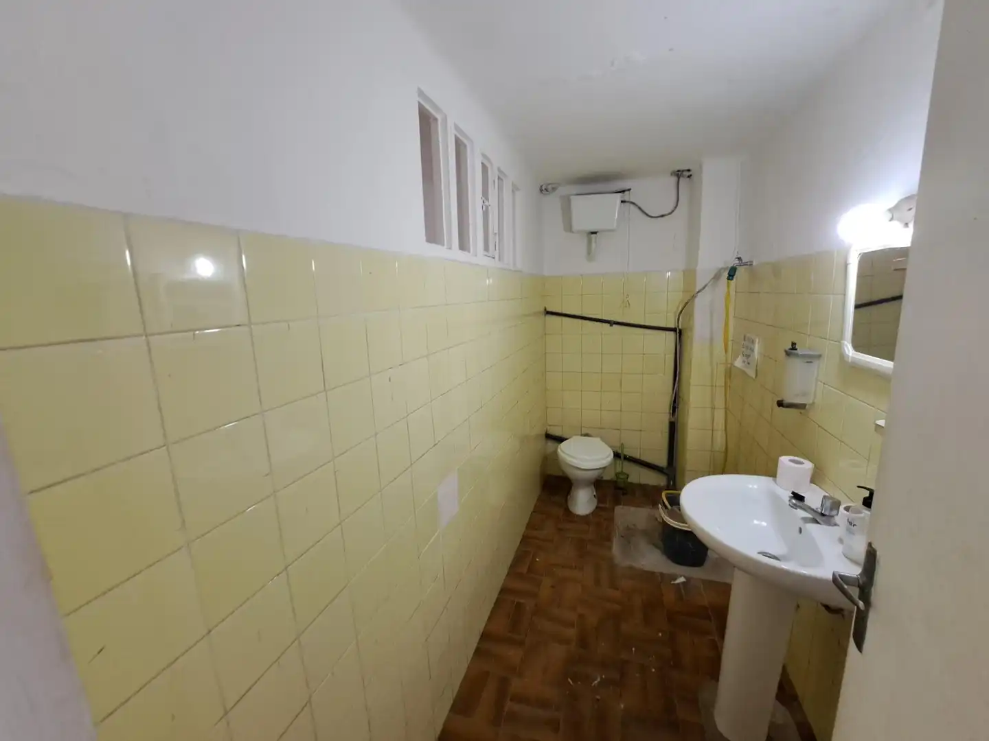 Bany de Local de lloguer en Alzira
