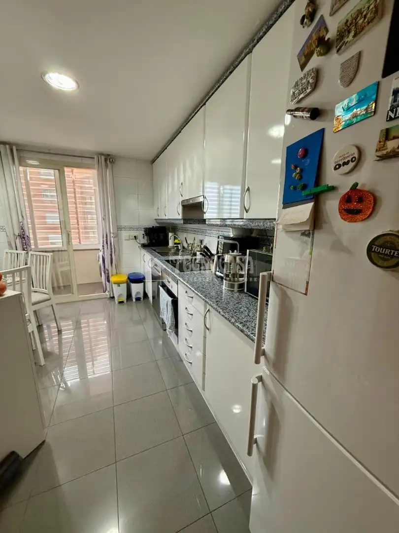 Kitchen of Flat for sale in Madrid  with Air Conditioner and Heating