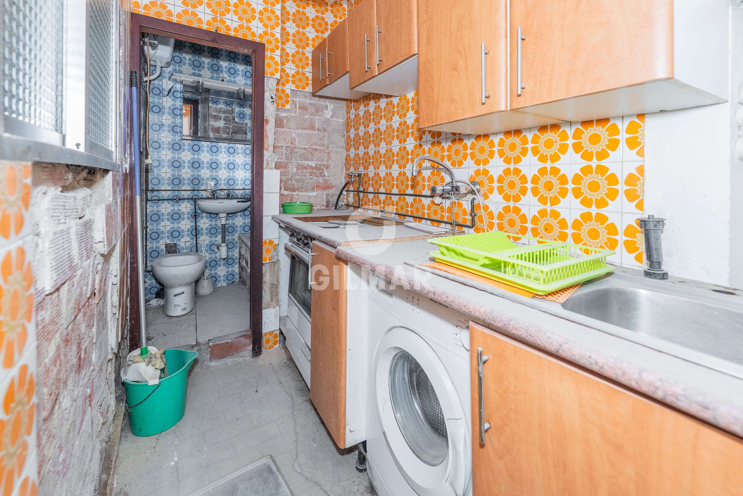 Cuina de Planta baixa en venda en  Madrid Capital amb Calefacció