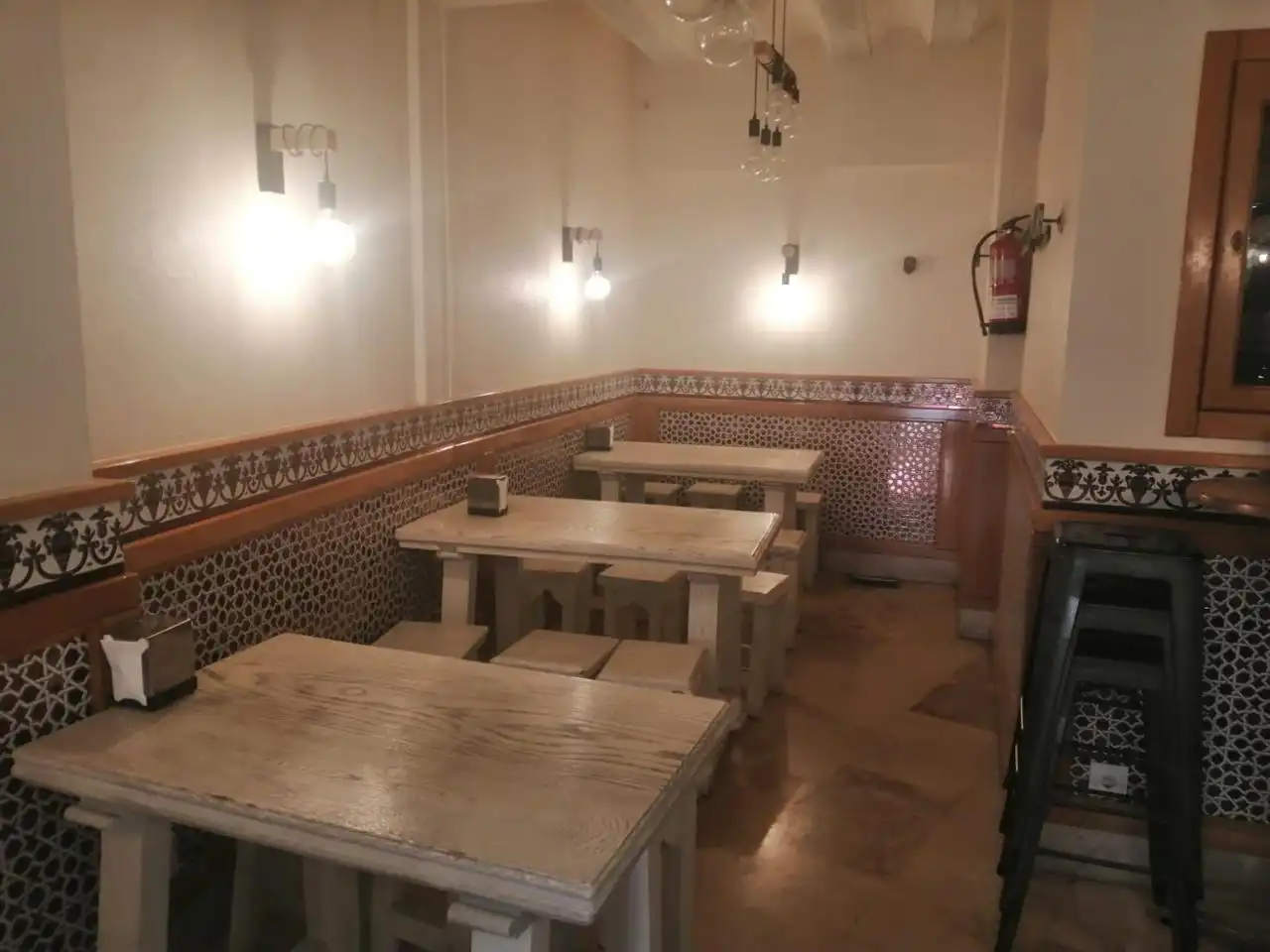 Geschaftsraum zur Miete in Burgos