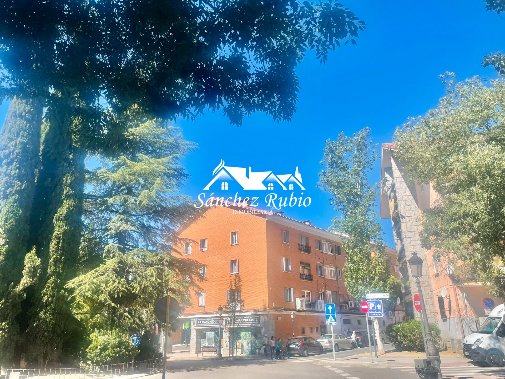 Vista exterior de Pis en venda en Torrelodones amb Aire condicionat, Calefacció i Traster