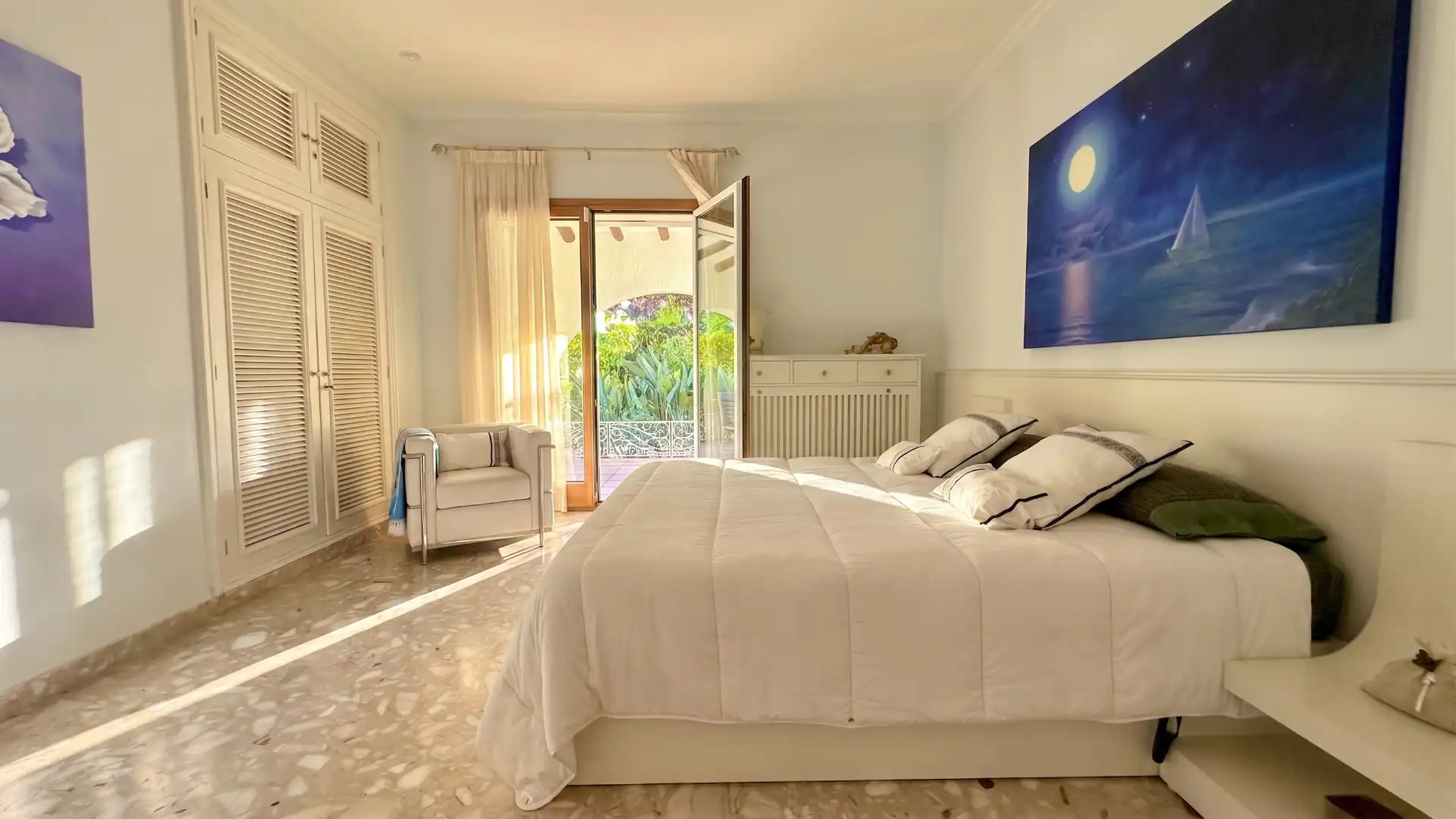 Dormitori de Casa o xalet en venda en Mont-roig del Camp amb Aire condicionat, Jardí privat i Terrassa