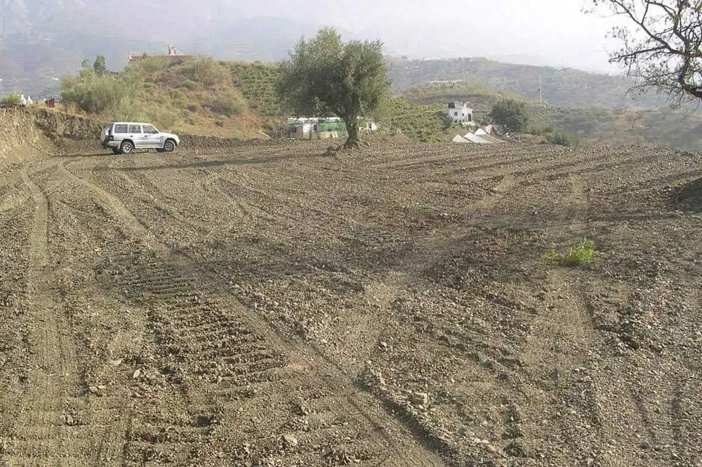 Terreno rústico en venta en Sedella, imagen 8