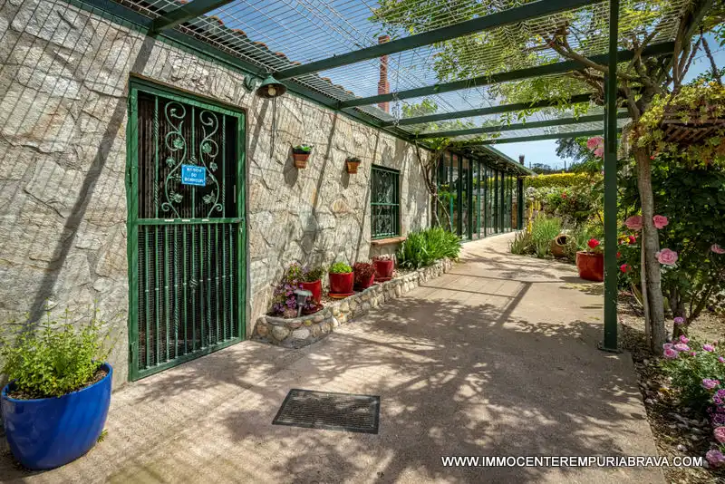 Finca rústica en venta en Masarac i Vilarnadal con Aire acondicionado, Jardín privado y Terraza