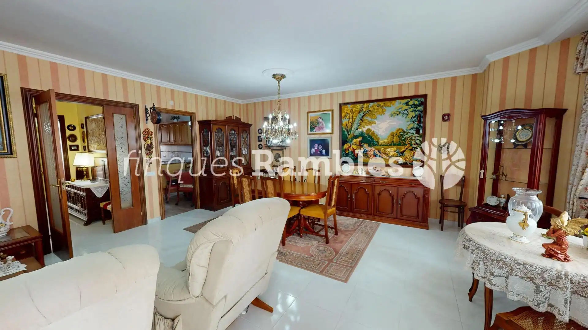 Sala de estar de Casa o chalet en venta en Igualada con Calefacción, Jardín privado y Terraza