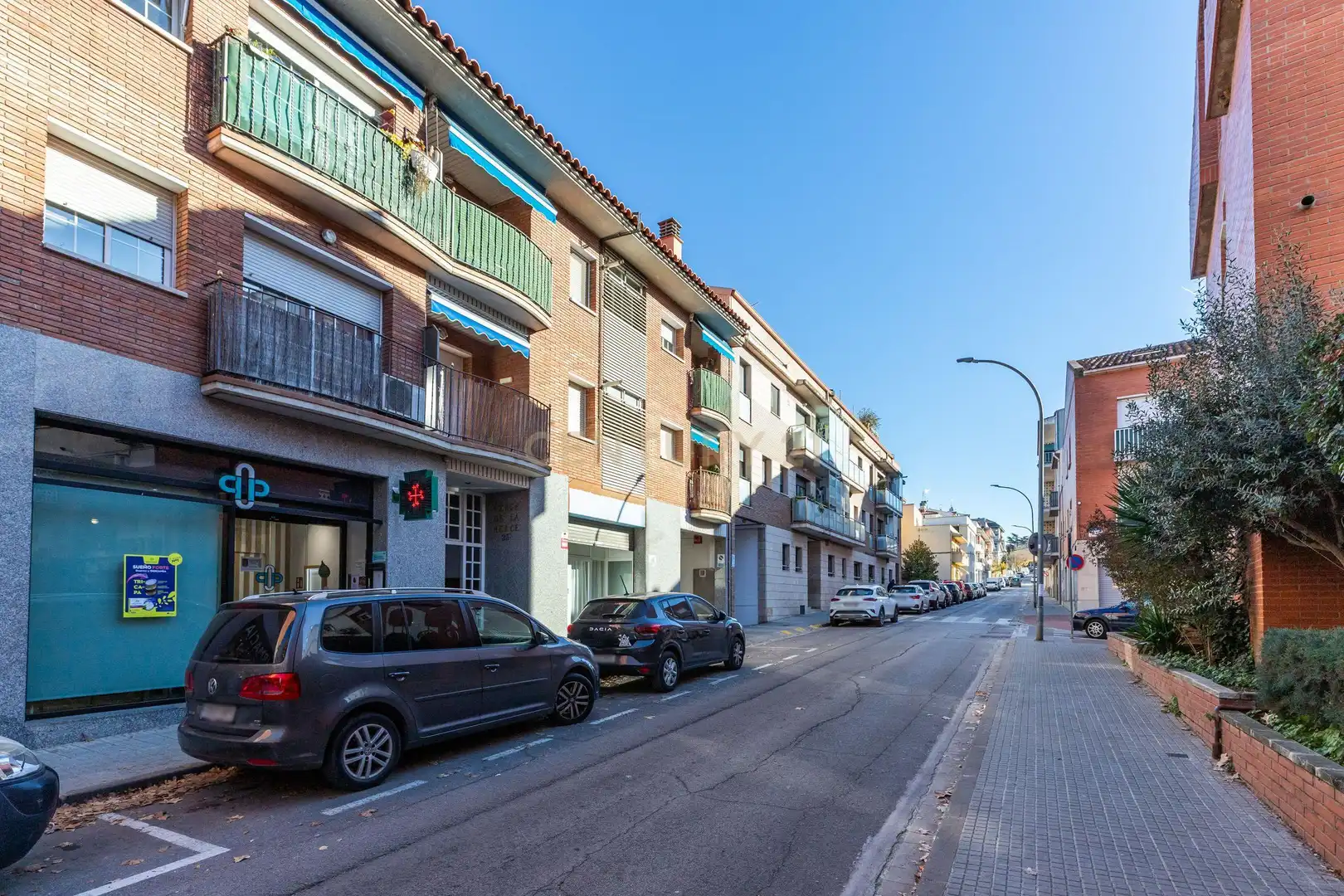 Außenansicht von Wohnungen zum Verkauf in Les Franqueses del Vallès mit Klimaanlage, Abstellraum und Balkon