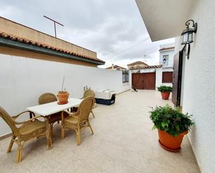Terrassa de Casa o xalet en venda en Chipiona amb Calefacció, Jardí privat i Terrassa
